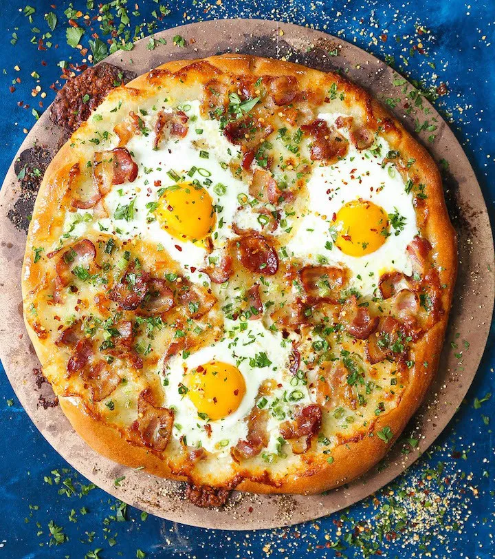 Breakfast Pizza with Bacon and Eggs