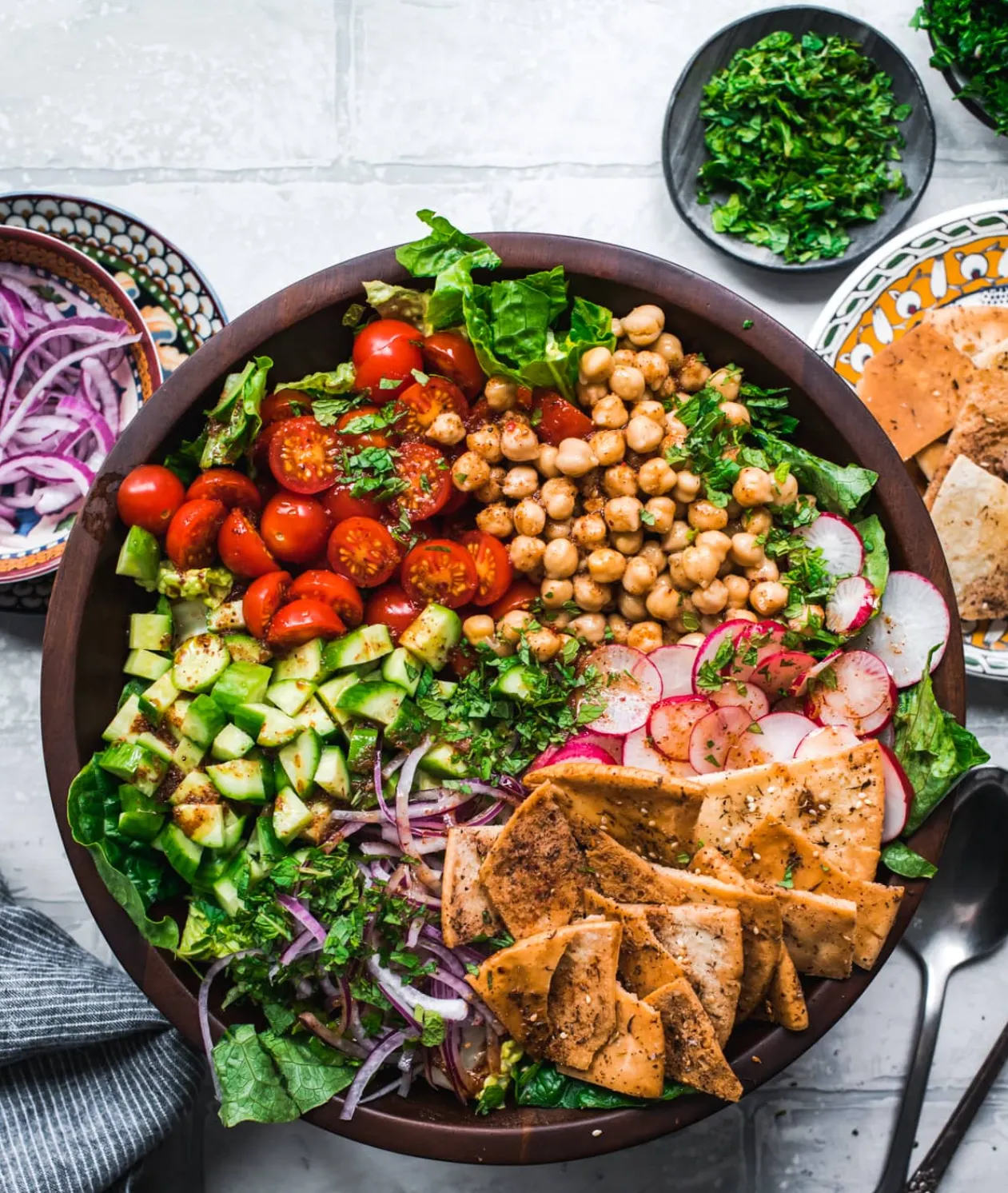 Fattoush Salad with Pita Chips