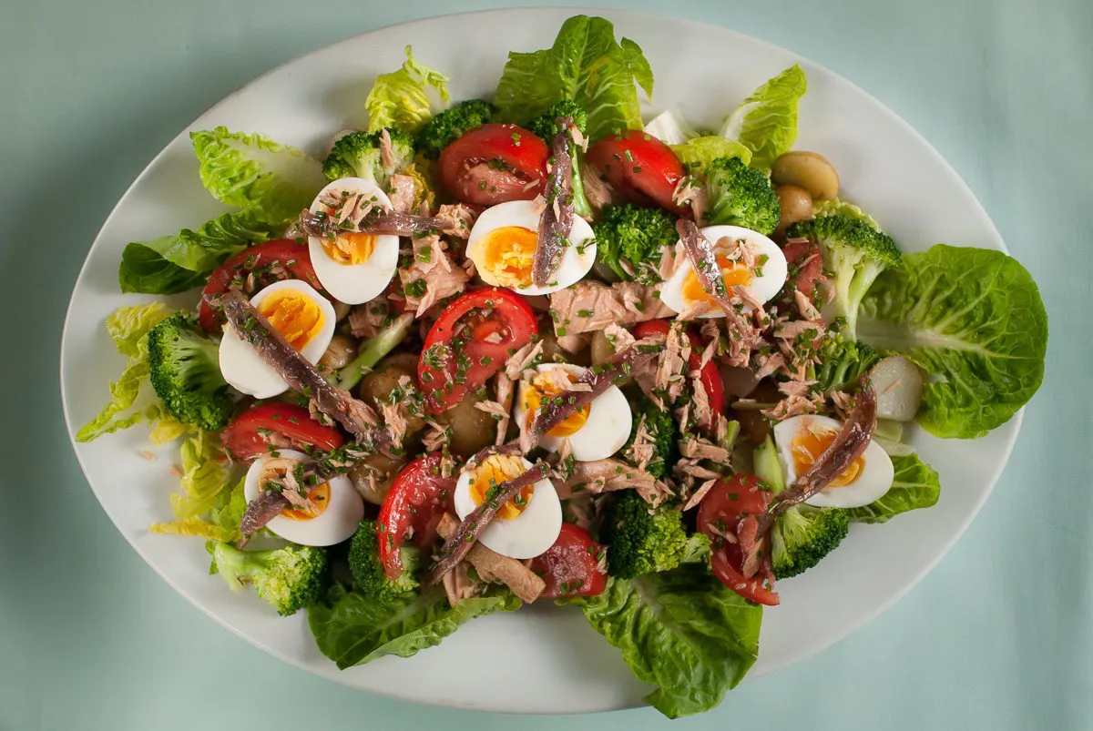 Nicoise Salad (French Tuna Salad)